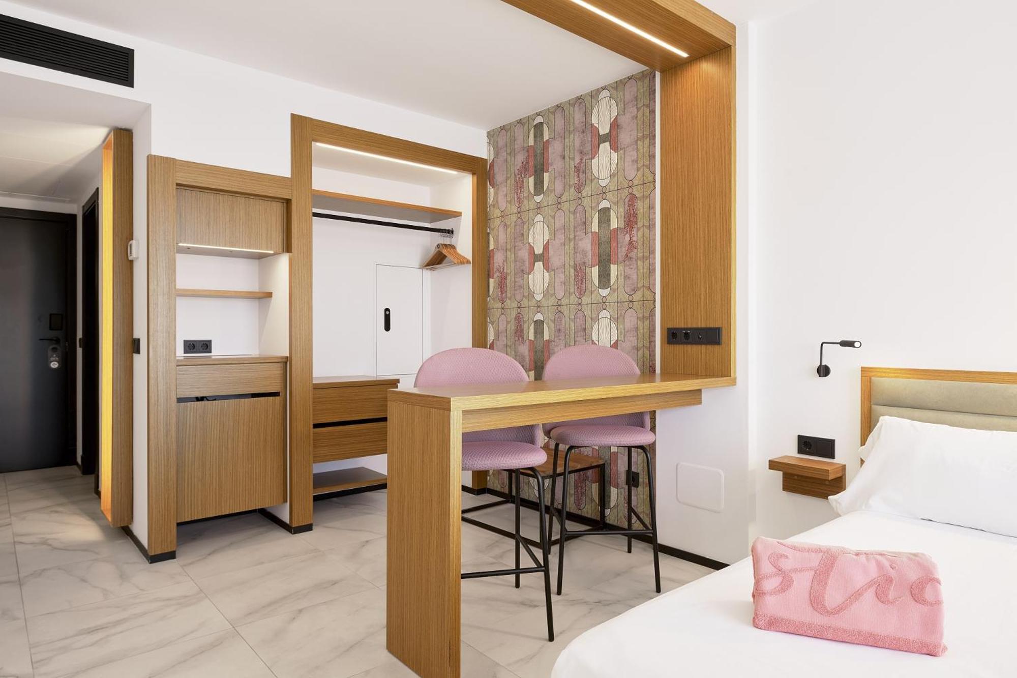 Stic Urban Hotel & Spa Sant Antoni de Portmany Exterior foto